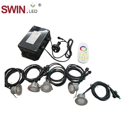 プールデッキライトソーラー